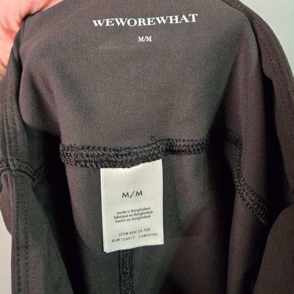 NWT WeWoreWhat Womens Lace-Up Biker Shorts Black Medium Athletic Exercise Workou - Picture 7 of 9